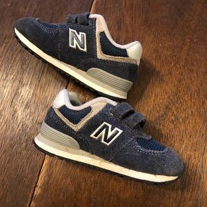 Toddler Boys New Balance Size 7w shoes